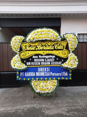 Papan Bunga Duka di Gedang